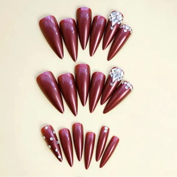 24 pcs Glossy Red Rhinestone Press On Nails - Long Almond Shape - Picture 2 of 6